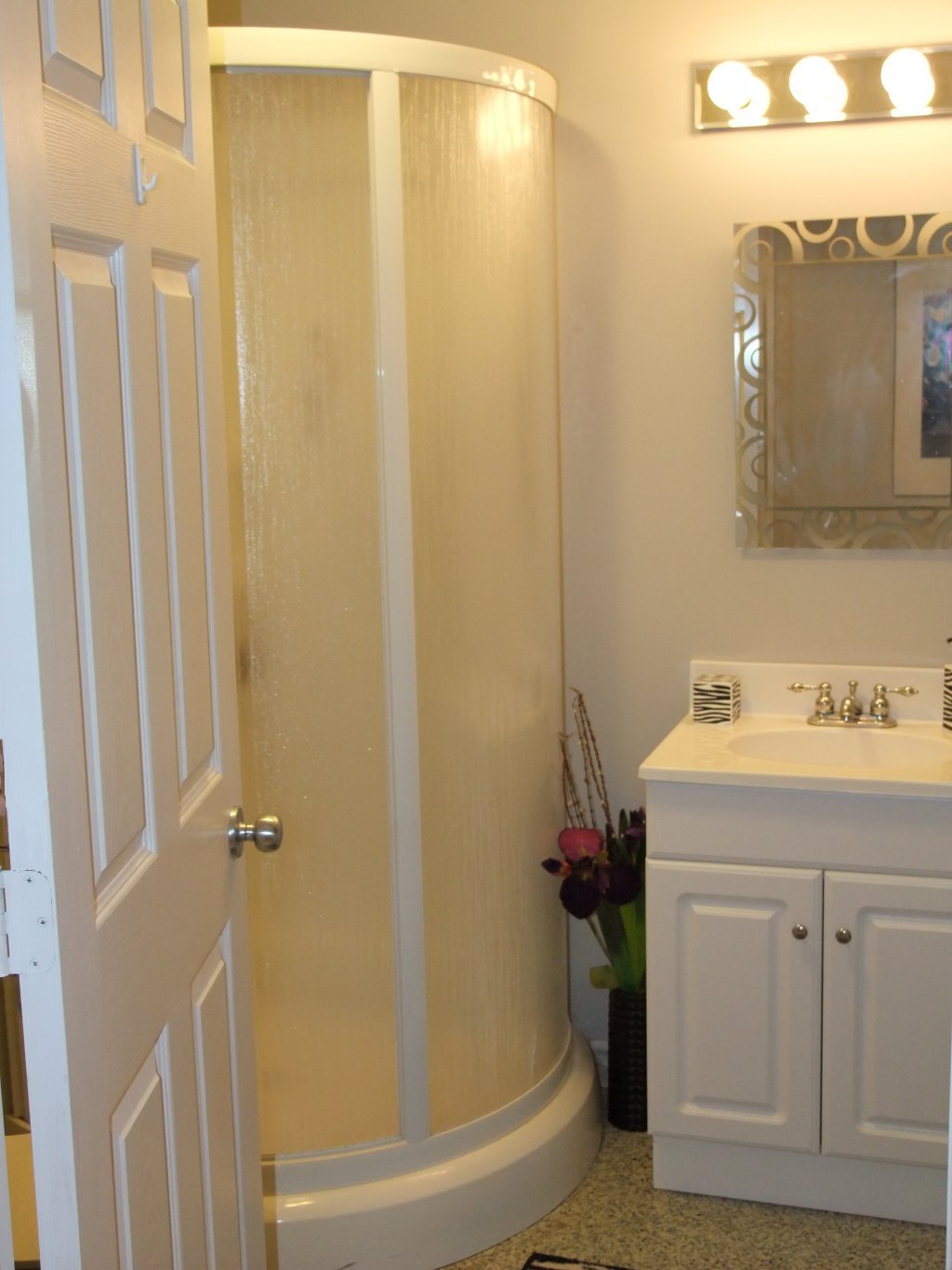 One Piece shower Stalls Bamboo Sticks Home Decor