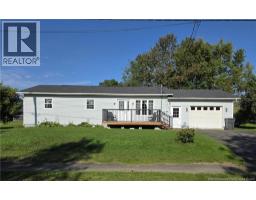 16 Victoria, perth-andover, New Brunswick
