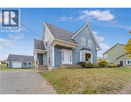 256 Rue Foulem Street, caraquet, New Brunswick