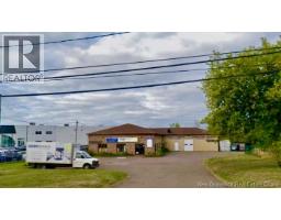 18 Elmwood, moncton, New Brunswick